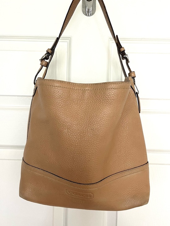 Coach Handbags - Coach Pebbled Leather Shoulder Bag Tan Brown Slouchy Classic Everyday